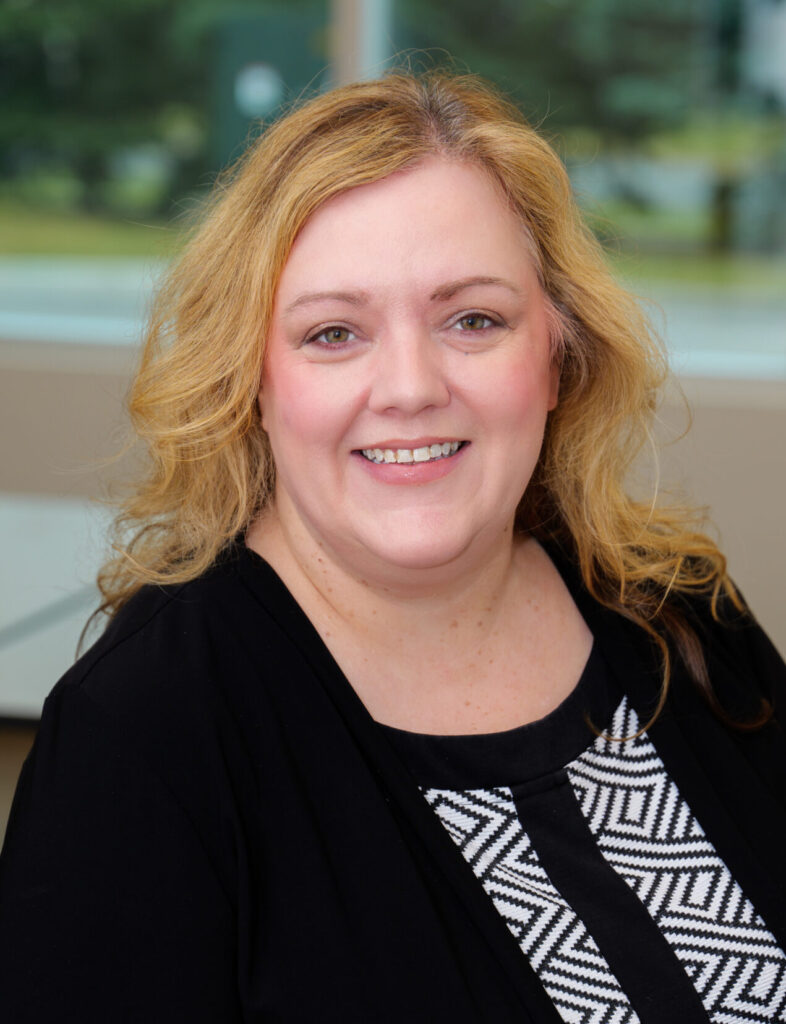 Photo of Shannon Borch, Clinician at Kinark Autism Services.